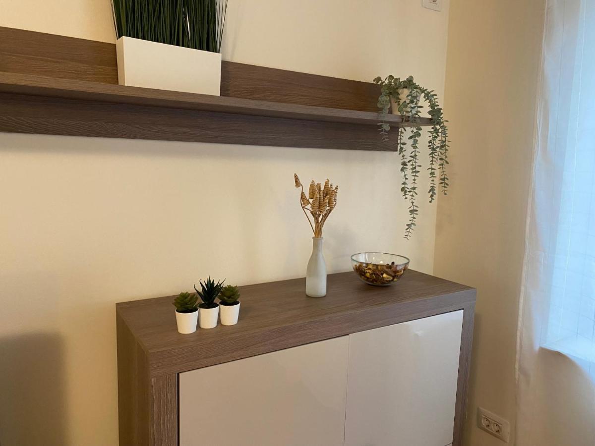 Downtown Boutique Garden Unirii Apartamento Bucarest