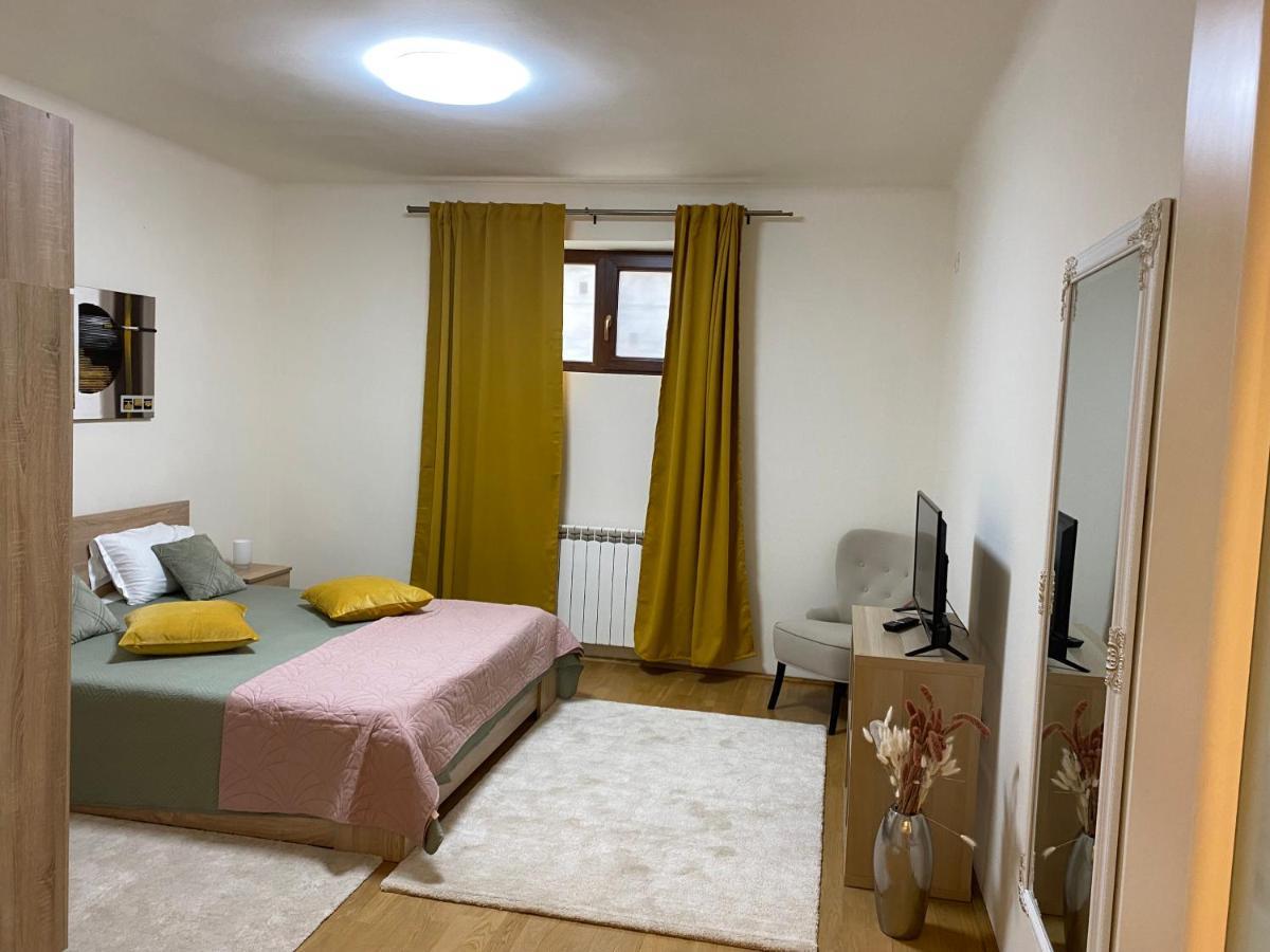 Apartamento Downtown Boutique Garden Unirii *