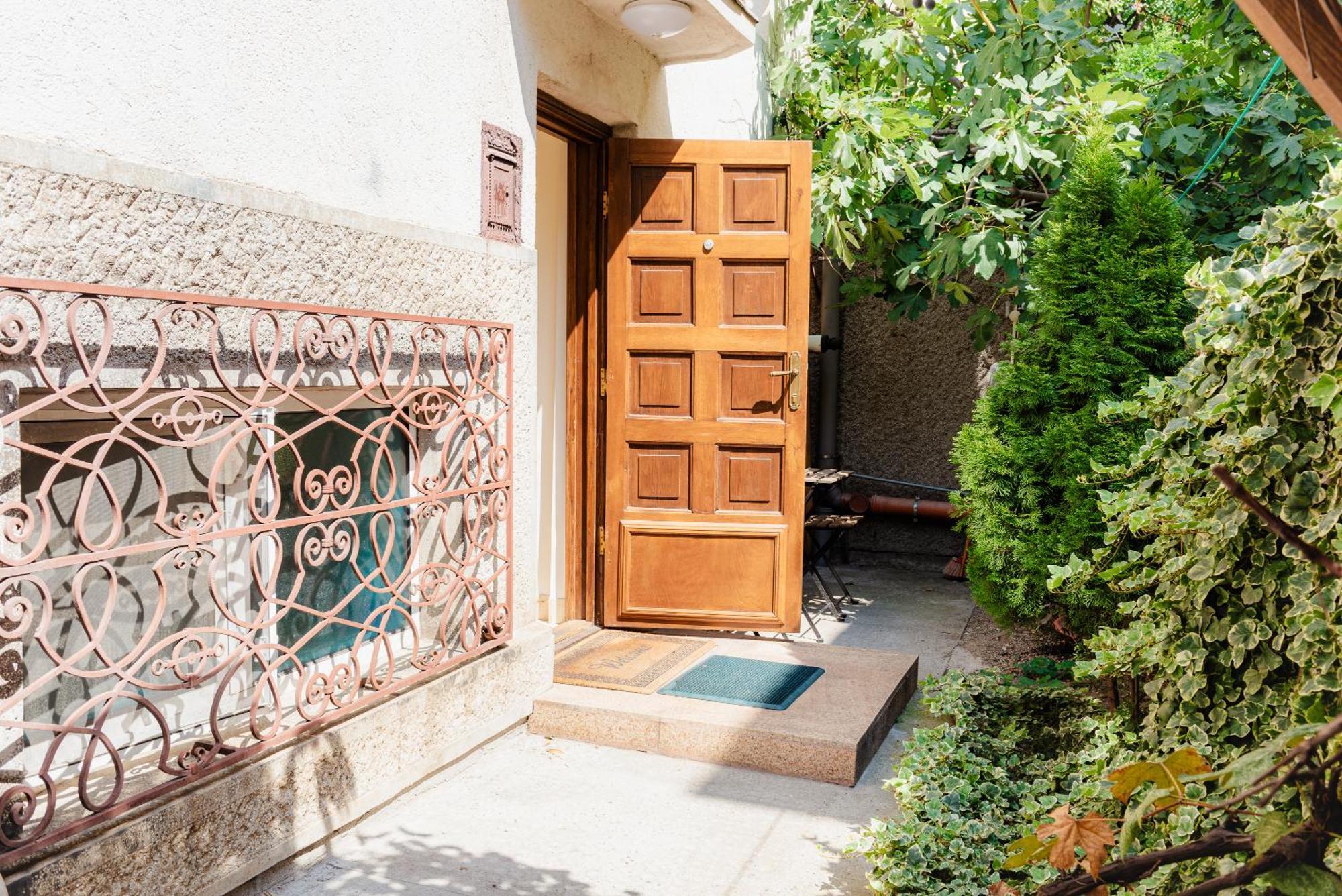 Downtown Boutique Garden Unirii